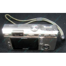 Фотоаппарат Fujifilm FinePix F810 (без зарядного устройства) - Кызыл