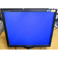 Монитор 19" Samsung SyncMaster E1920 экран с царапинами (Кызыл)