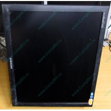 Монитор 19" Samsung SyncMaster E1920 экран с царапинами (Кызыл)