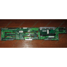 D15347-101 + C53577-202 Intel SR2400 backplane: плата корзины SATA / SAS HDD в сборе (T0039302 + T0039401) - Кызыл